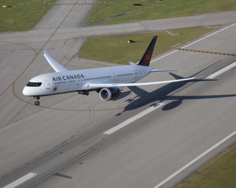 AIR CANADA registra más de 100.000 pasajeros diarios