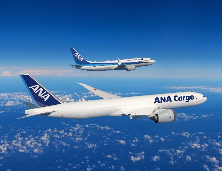 ANA confirma un pedido de 20 737-8 MAX y elige el 777-8F para su división de carga