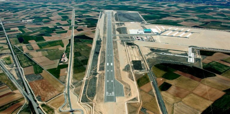 TERUEL (TEV), el primer aeropuerto industrial de España