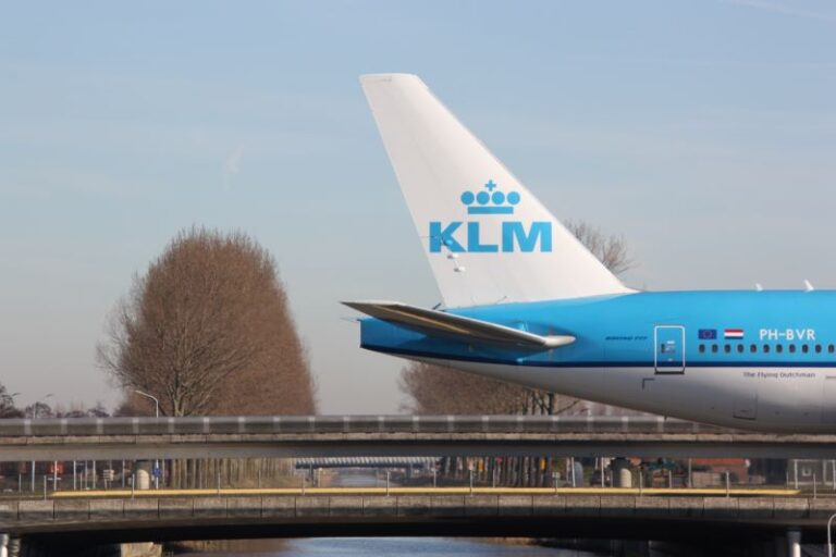 KLM incrementa un 7% su oferta en el mercado español