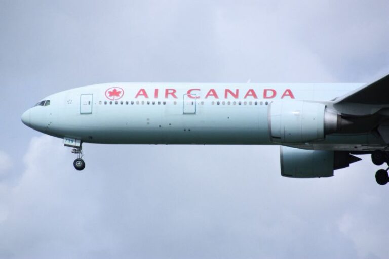 AIR CANADA presenta resultados del primer trimestre